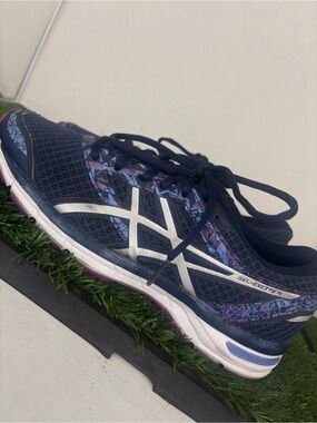 ASICS Gel Excite 4 Womens Size 9.5 Running Shoes Blue Black White T6E8N